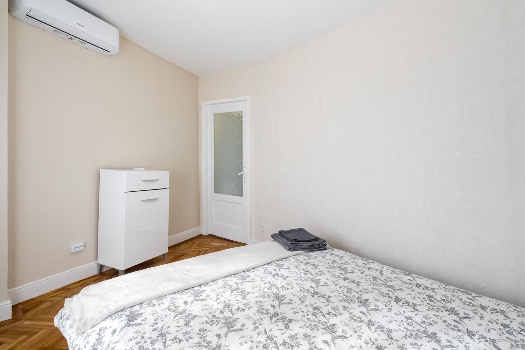 בוקרשט City View Apartment With Private Balcony מראה חיצוני תמונה
