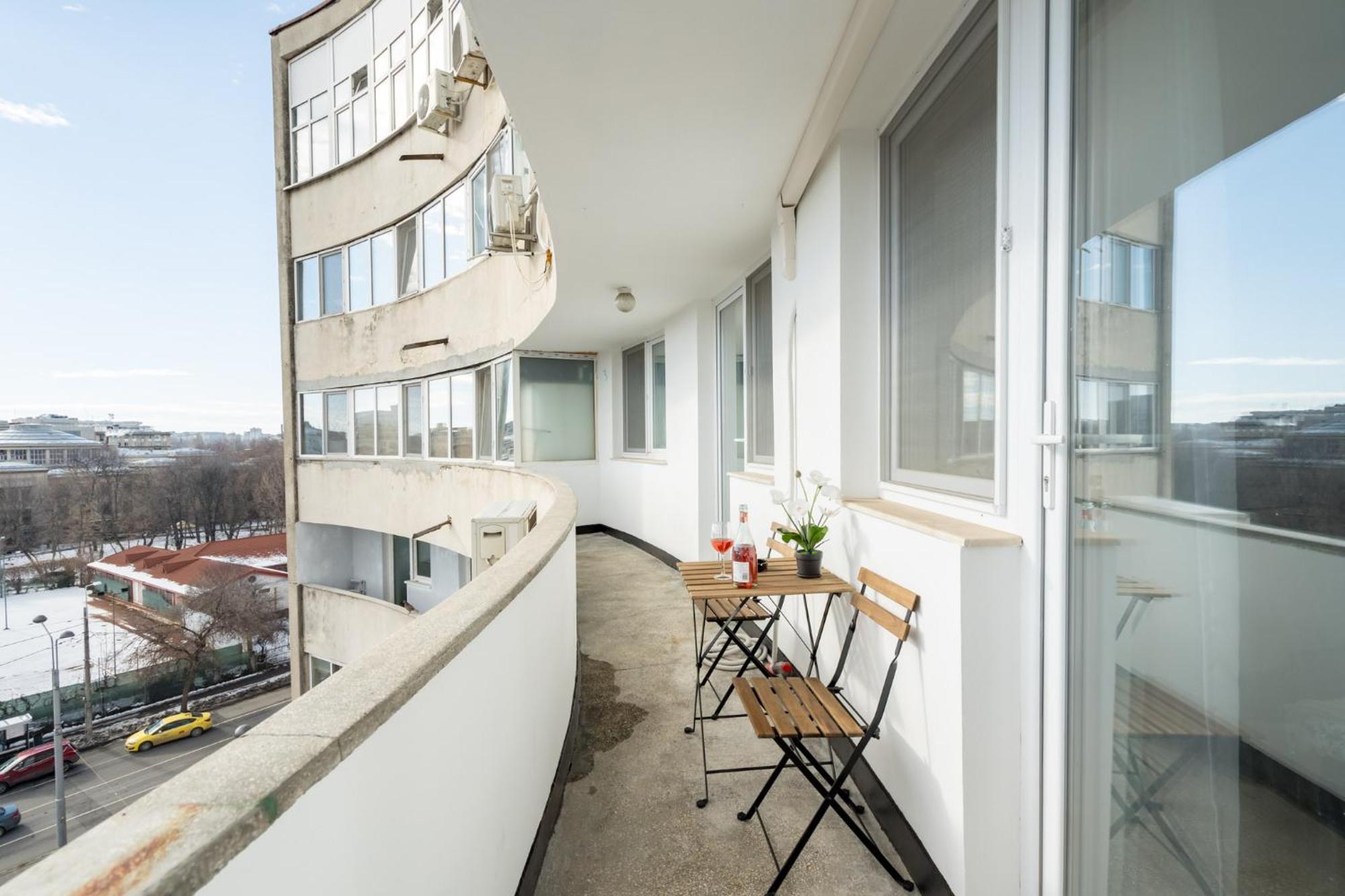 בוקרשט City View Apartment With Private Balcony מראה חיצוני תמונה
